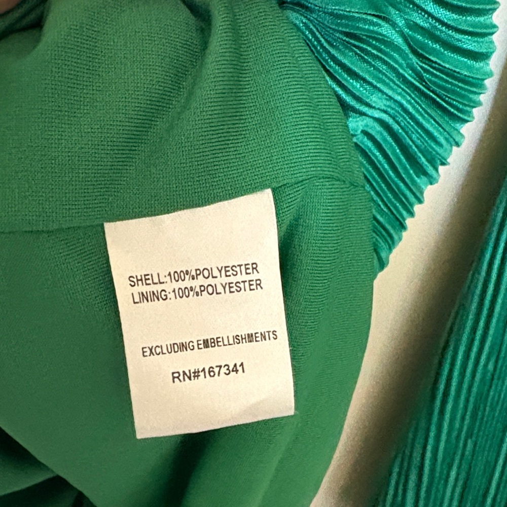 Hello Molly Pleated Dress - Picture 9 of 9